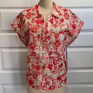 NWT JACLYN SMITH printed bottom down short sleeve shirt with pockets